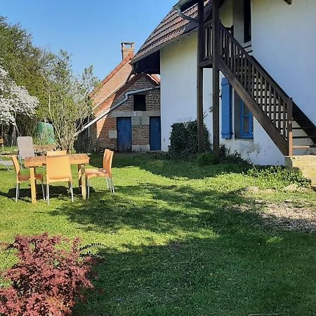 Gite Chez Leo Varennes-sur-le-Doubs Екстер'єр фото