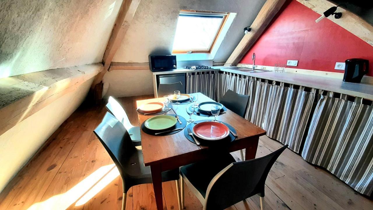 Gite Chez Leo Varennes-sur-le-Doubs Екстер'єр фото