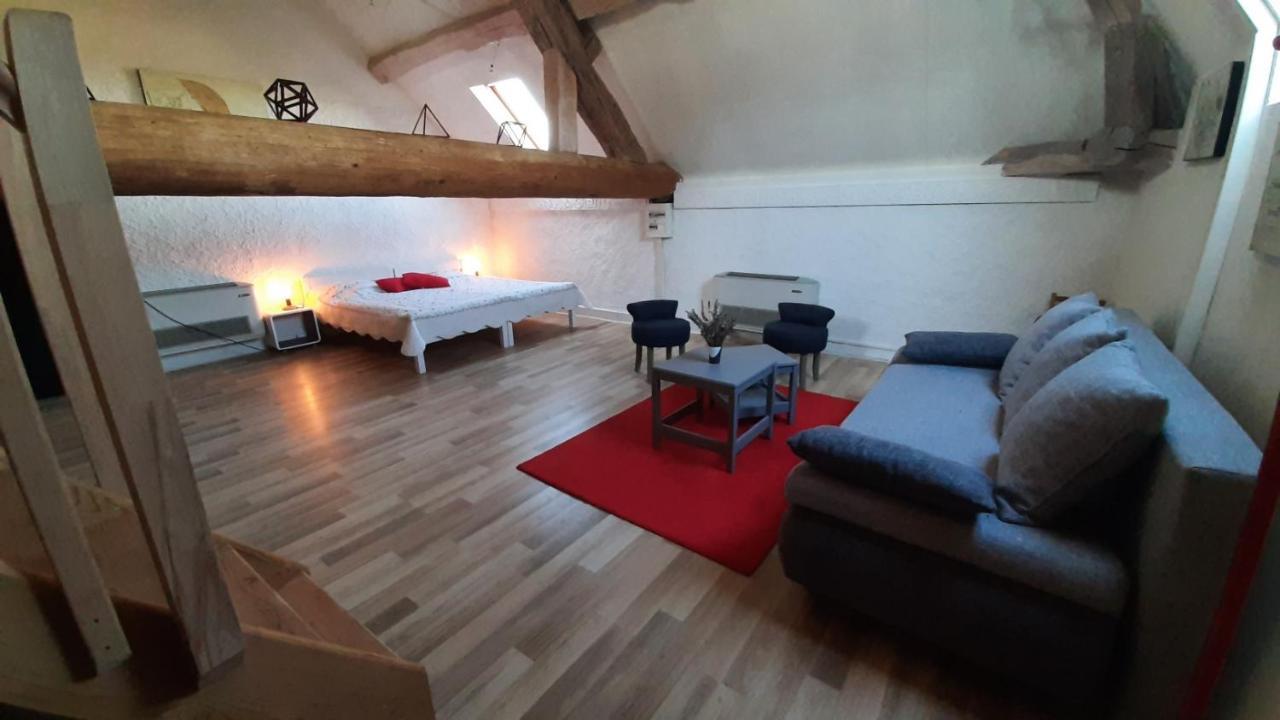 Gite Chez Leo Varennes-sur-le-Doubs Екстер'єр фото