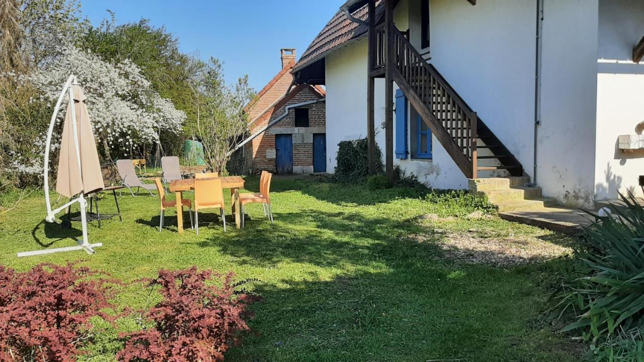 Gite Chez Leo Varennes-sur-le-Doubs Екстер'єр фото
